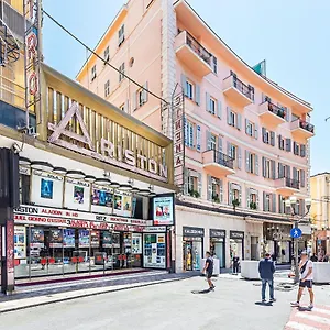Appartamento Gaudio Flat Near Ariston Theater By Wonderful Italy, Sanremo