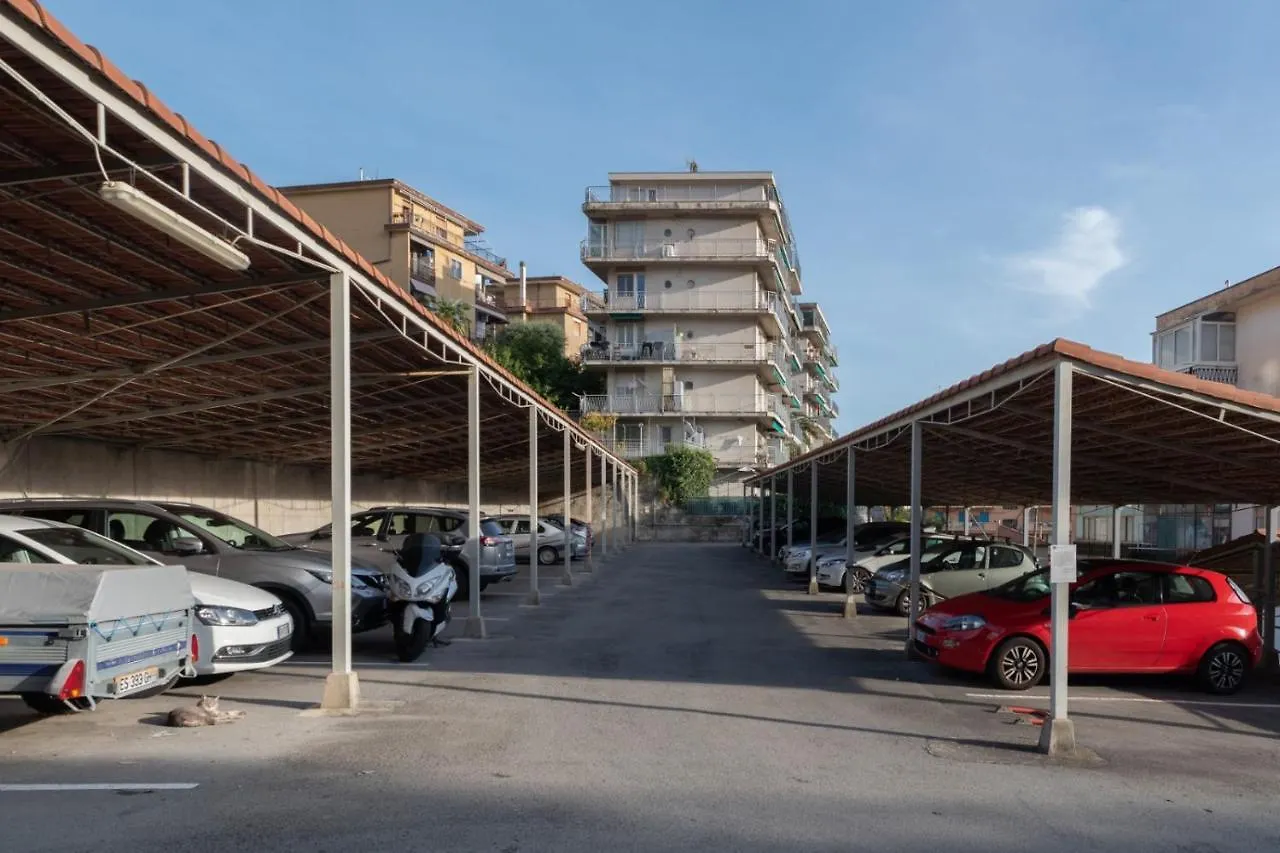 Appartamento Accogliente, Con Parcheggio Privato Sanremo 0*,  Italy