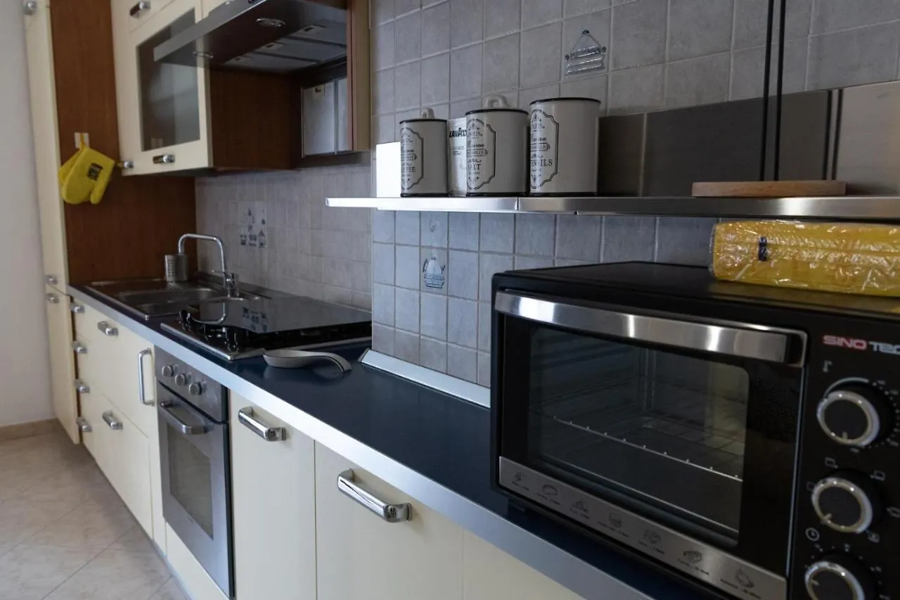 Appartamento Accogliente, Con Parcheggio Privato Sanremo 0*,